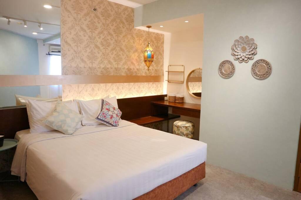 Youre At - The Majesty Apartment Bandung Extérieur photo