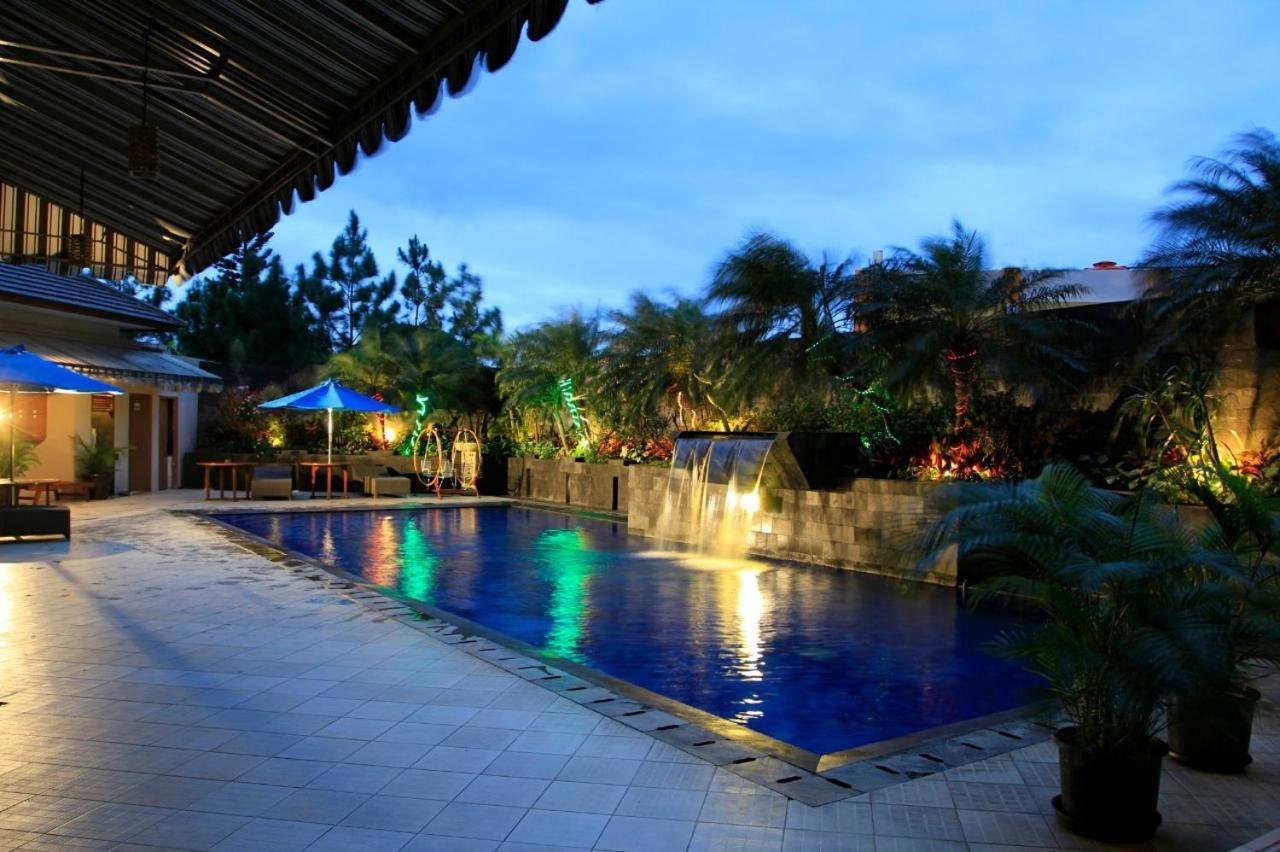 Youre At - The Majesty Apartment Bandung Extérieur photo
