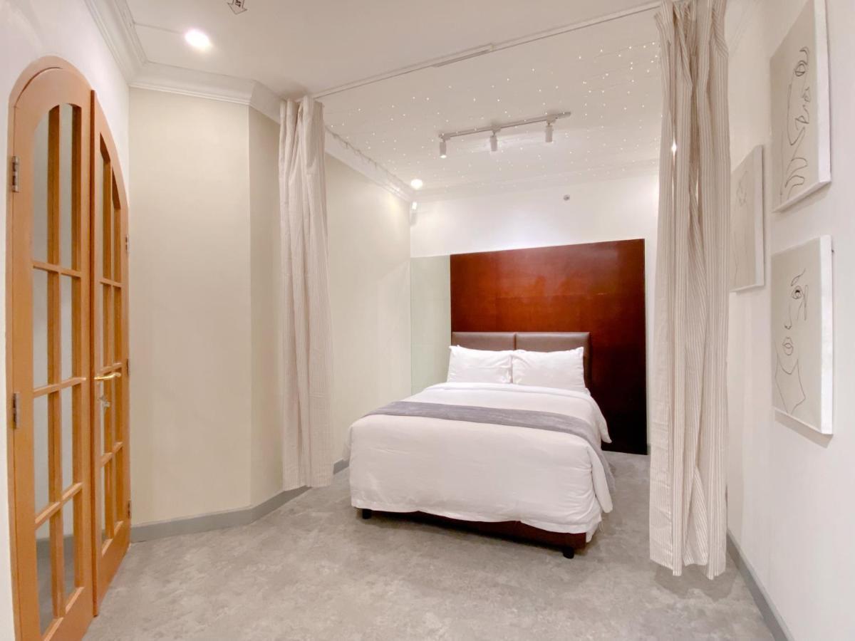 Youre At - The Majesty Apartment Bandung Extérieur photo